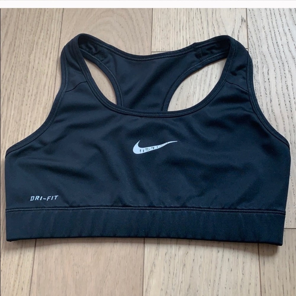 Nike Pro Sports Bra